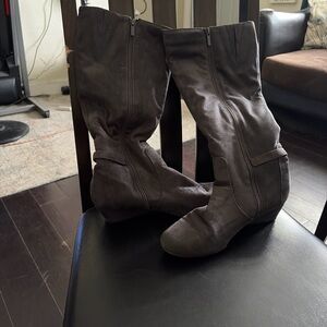 Stylish Brown Knee-High Women's Boots